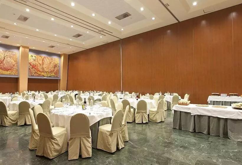 酒店 Vertice Sevilla Aljarafe