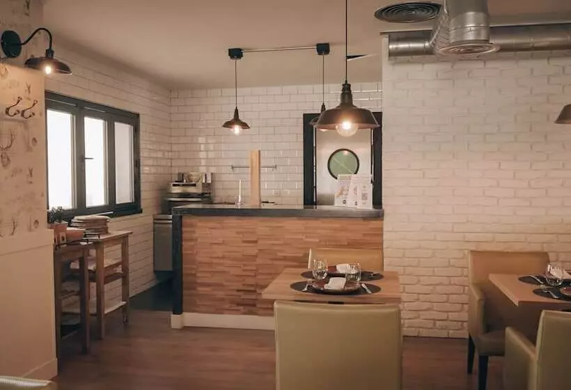 酒店 Vertice Sevilla Aljarafe