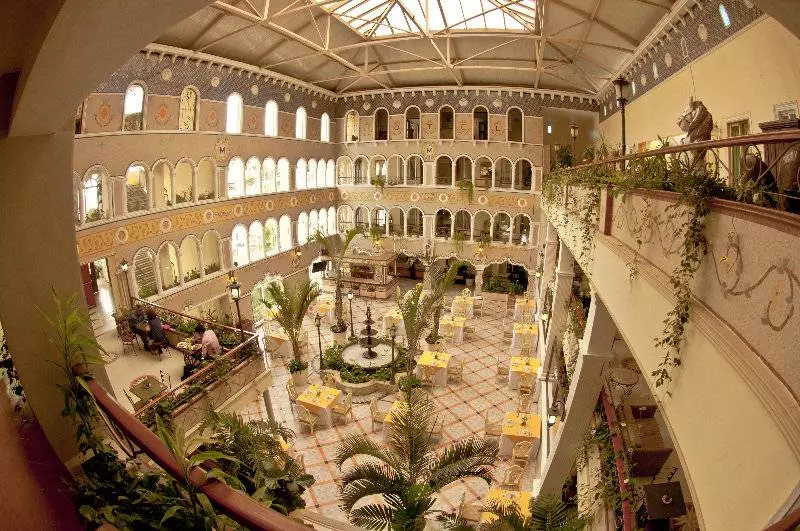 هتل Villa Las Margaritas Caxa