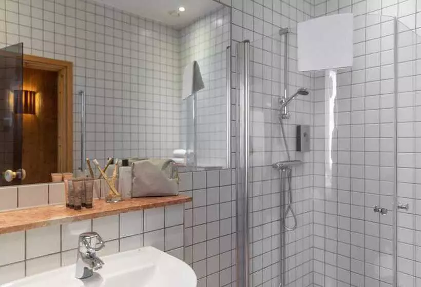 The More Hotel Mazetti