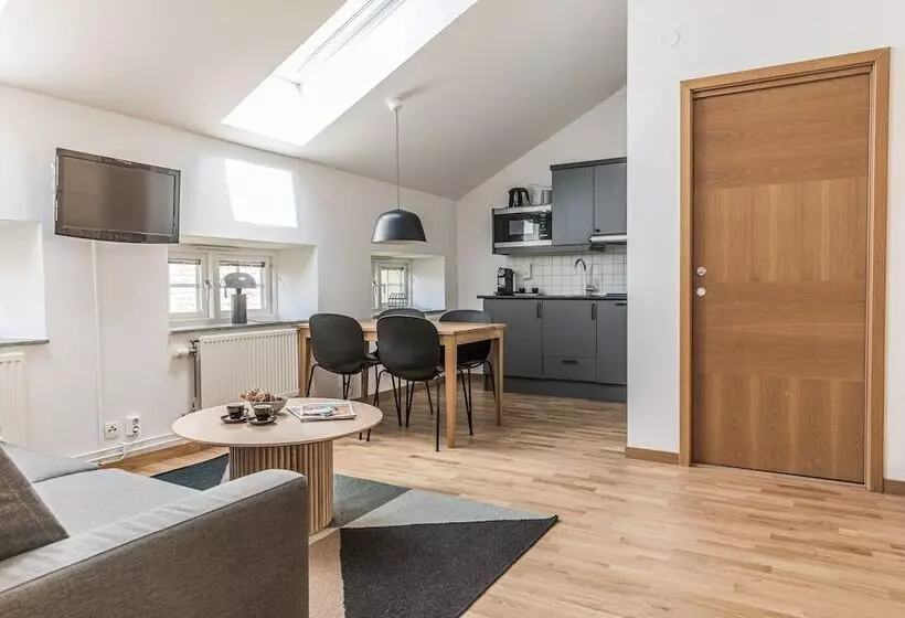 The More Hotel Mazetti