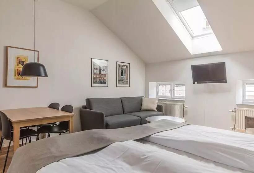 The More Hotel Mazetti