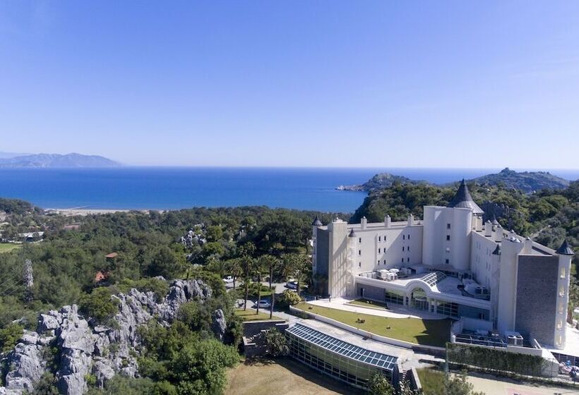 X Life Hotel Sarıgerme 15   Adult