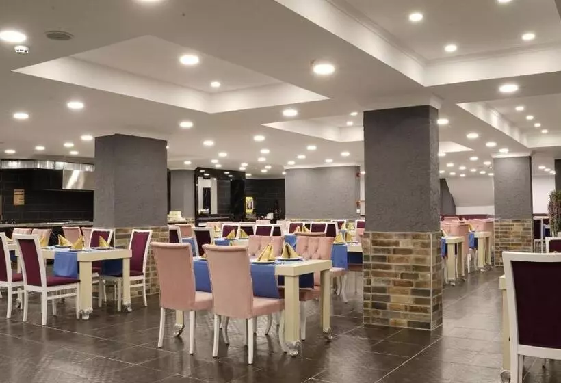 Otel Akdora Resort & Spa