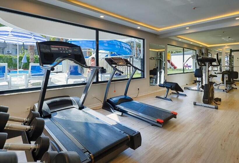 هتل Grand Uysal Beach & Spa