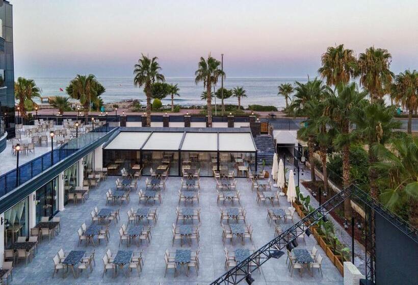 هتل Grand Uysal Beach & Spa