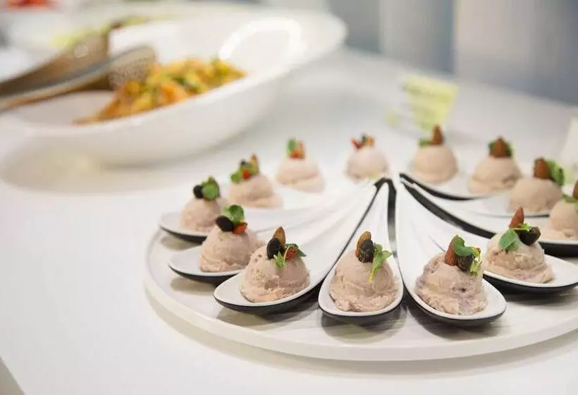 Ambience Hotel Taipei