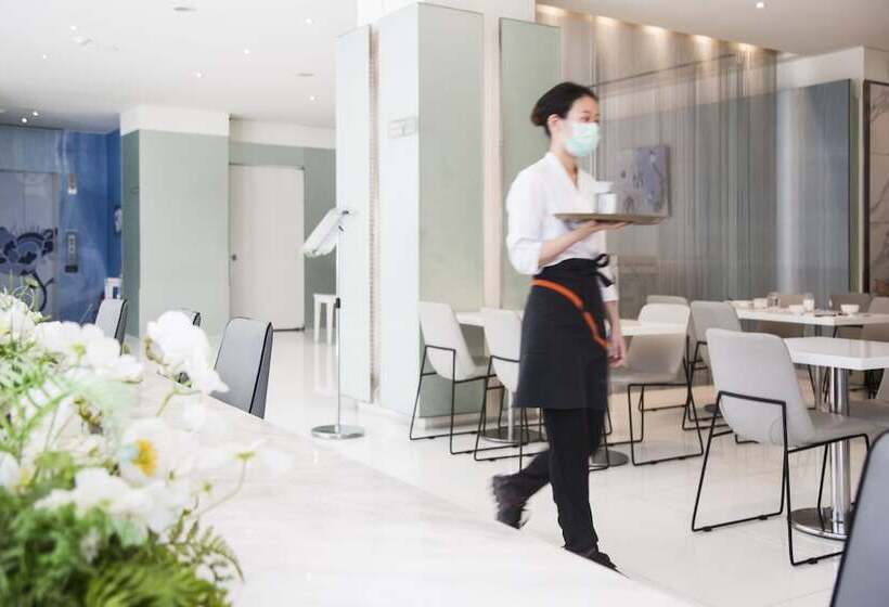 Ambience Hotel Taipei