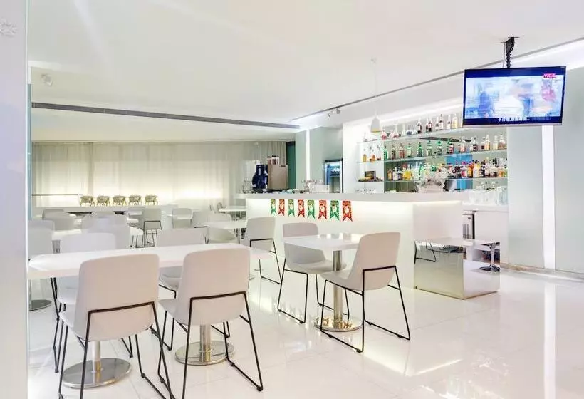 Ambience Hotel Taipei