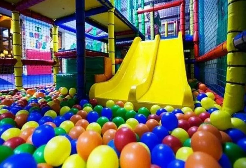 בית מלון כפרי Anyospark Mountain & Wellness Resort