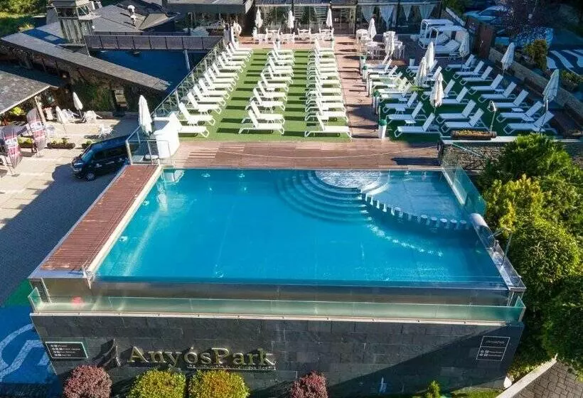 בית מלון כפרי Anyospark Mountain & Wellness Resort