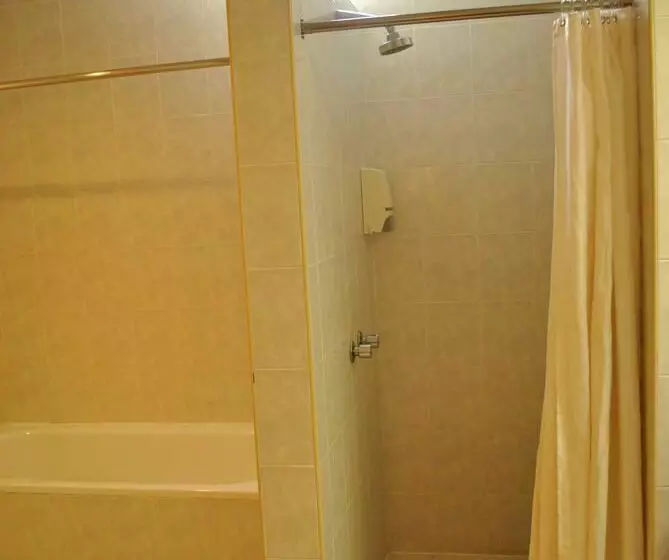 هتل Empress Sepang