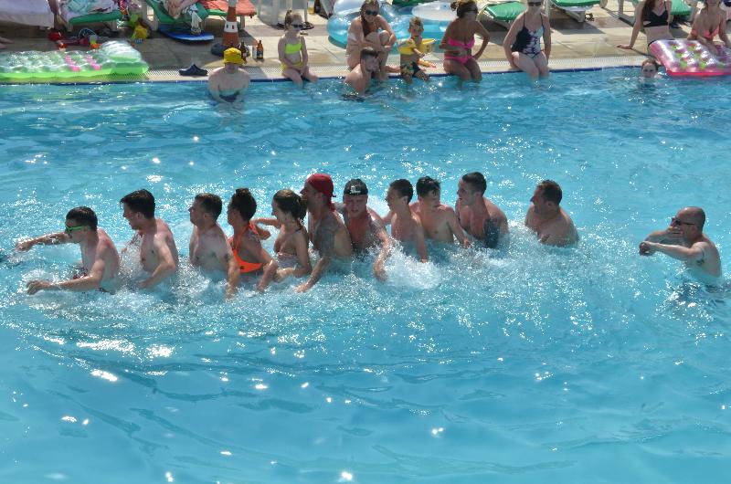 Hotel Goldenday Wings