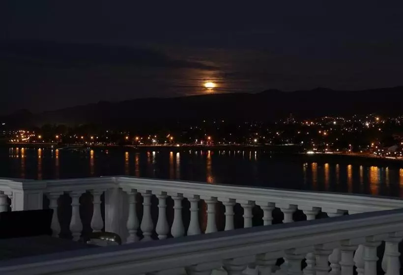 فندق Hipocampus Resort & Spa