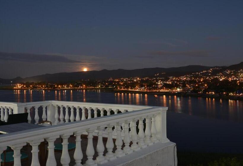 Отель Hipocampus Resort & Spa