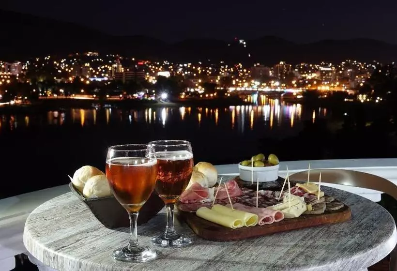 فندق Hipocampus Resort & Spa