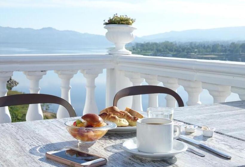 Отель Hipocampus Resort & Spa