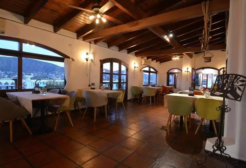 فندق Hipocampus Resort & Spa