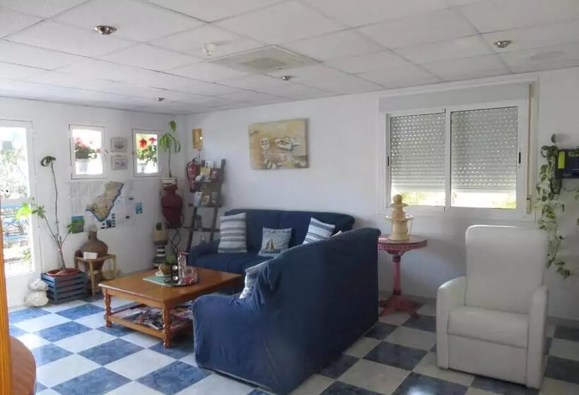 Hotel Hostal Puerto Genovés