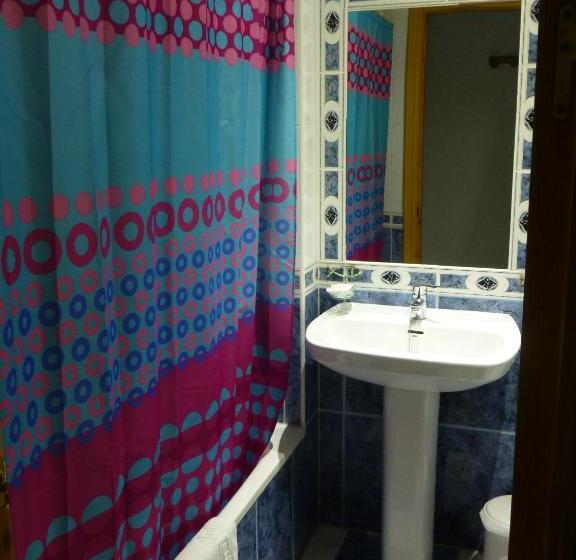 ホテル Hostal Puerto Genovés