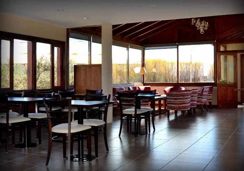 בית מלון כפרי Hosteria Puerto San Julian