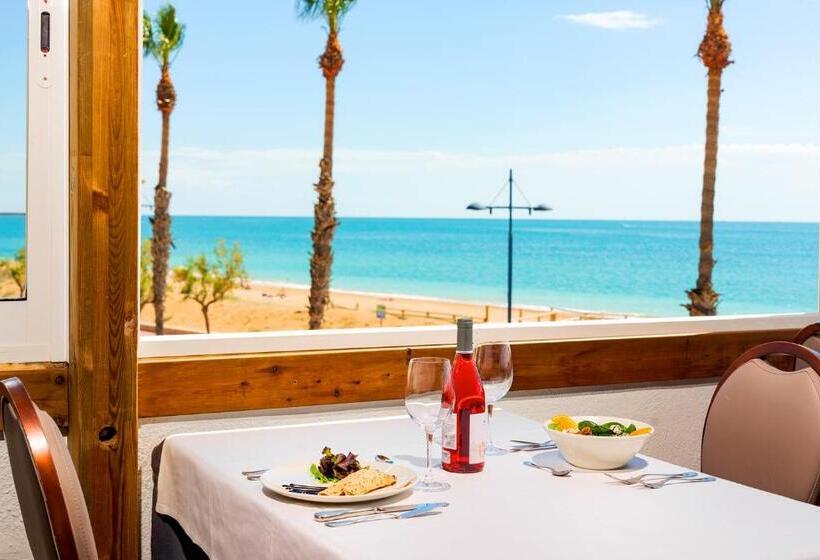 هتل Peñiscola Plaza Suites