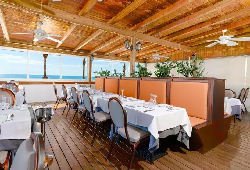 فندق Peñiscola Plaza Suites