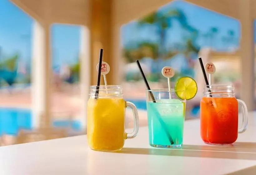 فندق Peñiscola Plaza Suites