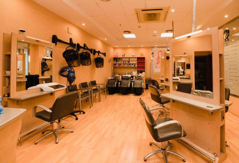 هتل Peñiscola Plaza Suites