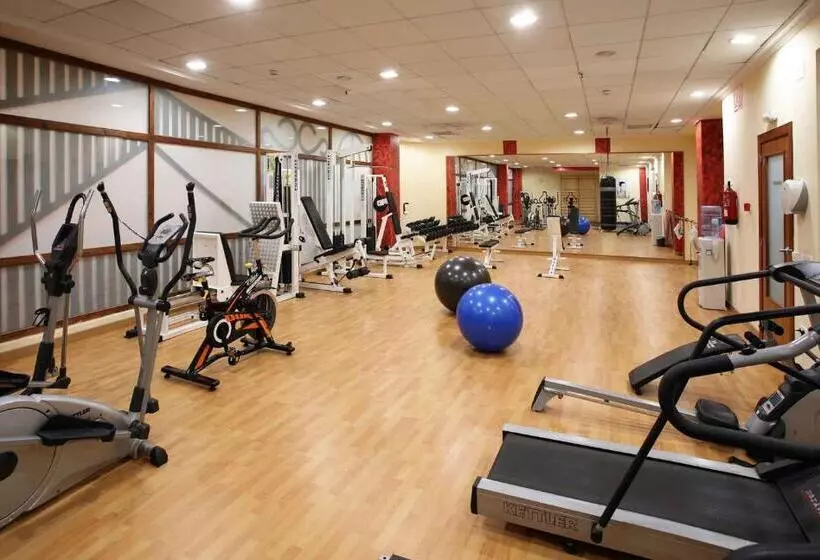 فندق Peñiscola Plaza Suites