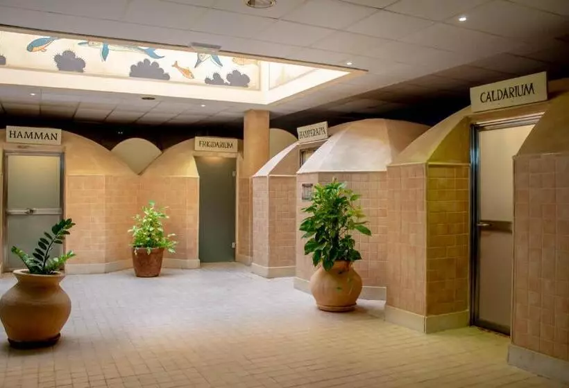 فندق Peñiscola Plaza Suites