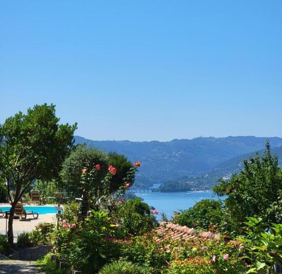 هتل Quinta De Gestacos