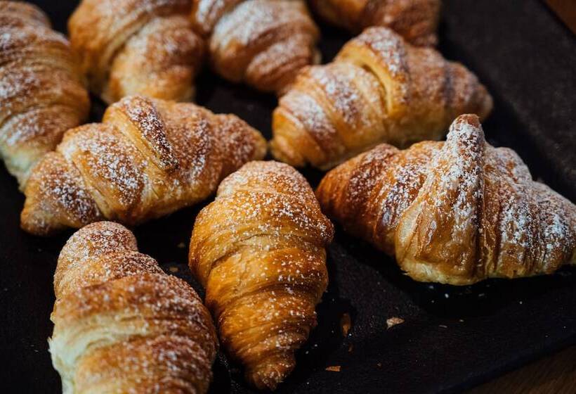 Hotelli Vienna House Easy By Wyndham Stuttgart