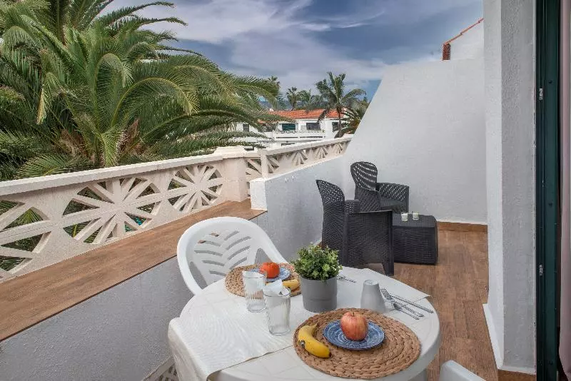 Apartamentos Los Rosales