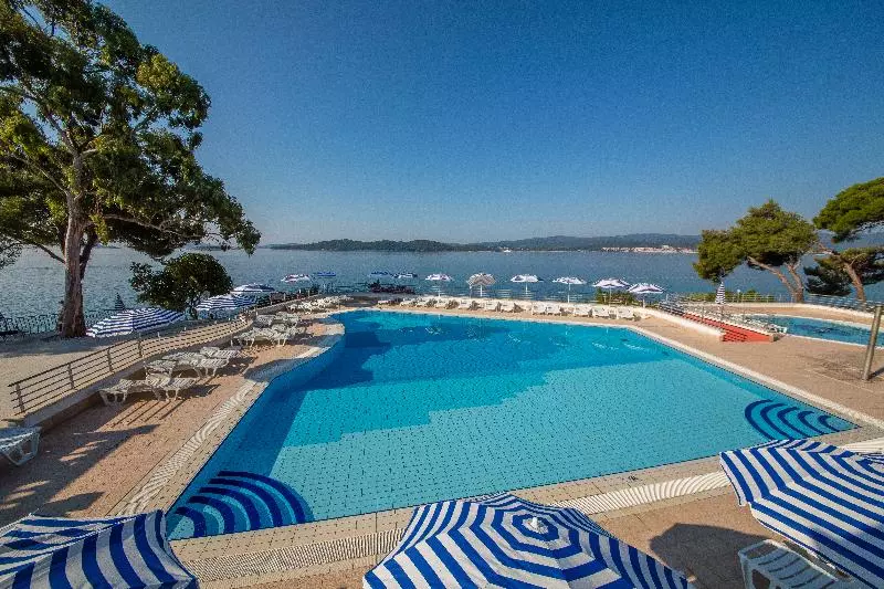 فندق Aminess Casa Bellevue