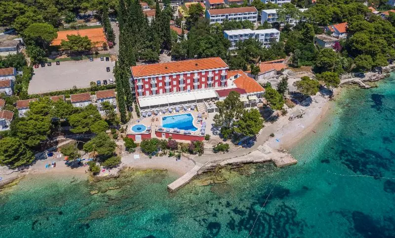 فندق Aminess Casa Bellevue