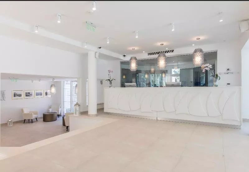 فندق Aminess Casa Bellevue