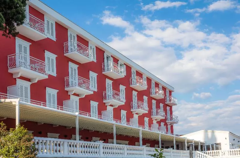 فندق Aminess Casa Bellevue