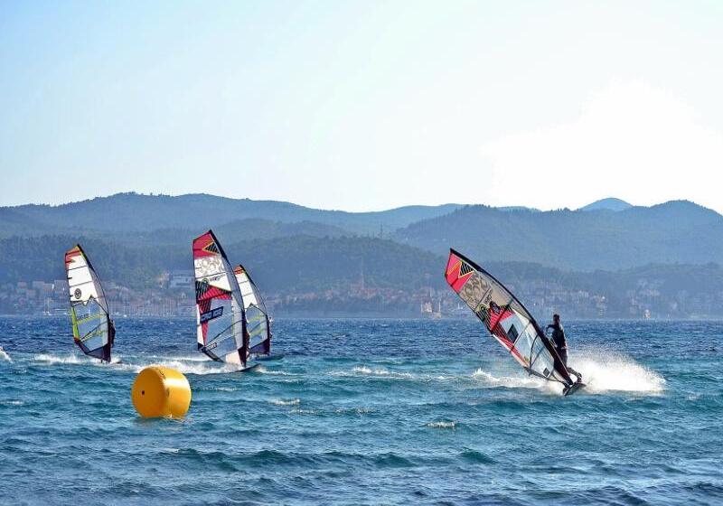 호텔 Aminess Casa Bellevue