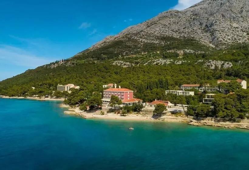 هتل Aminess Casa Bellevue