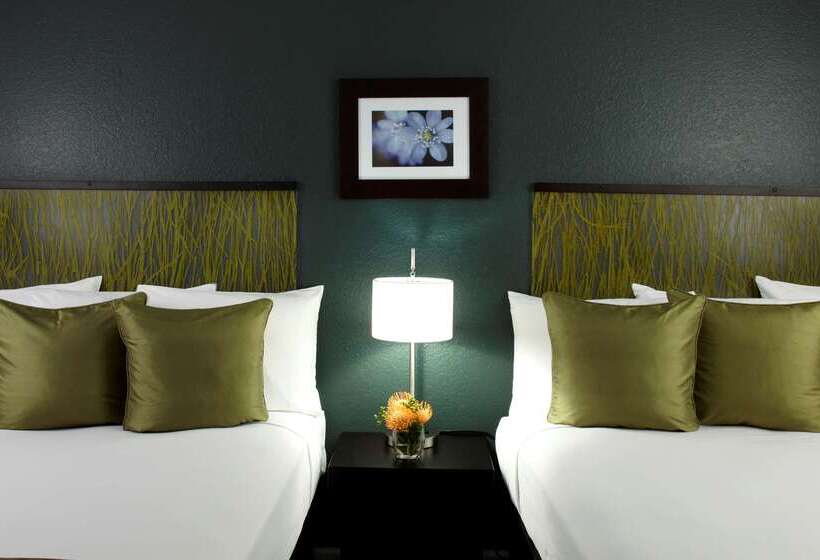 فندق Aqua Skyline At Island Colony