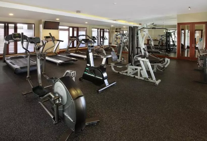 Отель Bali Niksoma Boutique Beach Resort