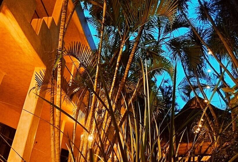 Barrio Latino Hotel Drop And Go By Bestoffer Stays