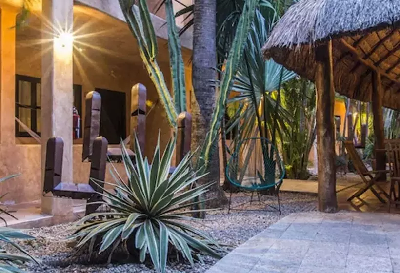 Barrio Latino Hotel Drop And Go By Bestoffer Stays