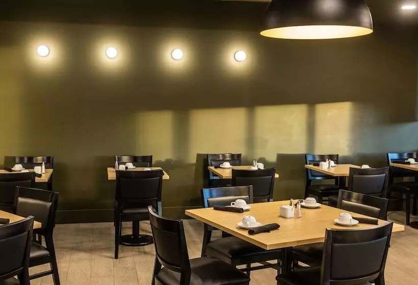 Hotel Doubletree By Hilton Calgary North