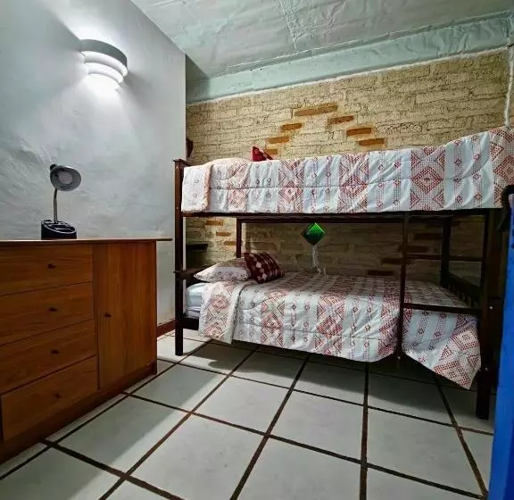 هتل Eco Suites Uxlabil Guatemala