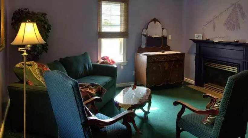 호텔 Heartwood Inn