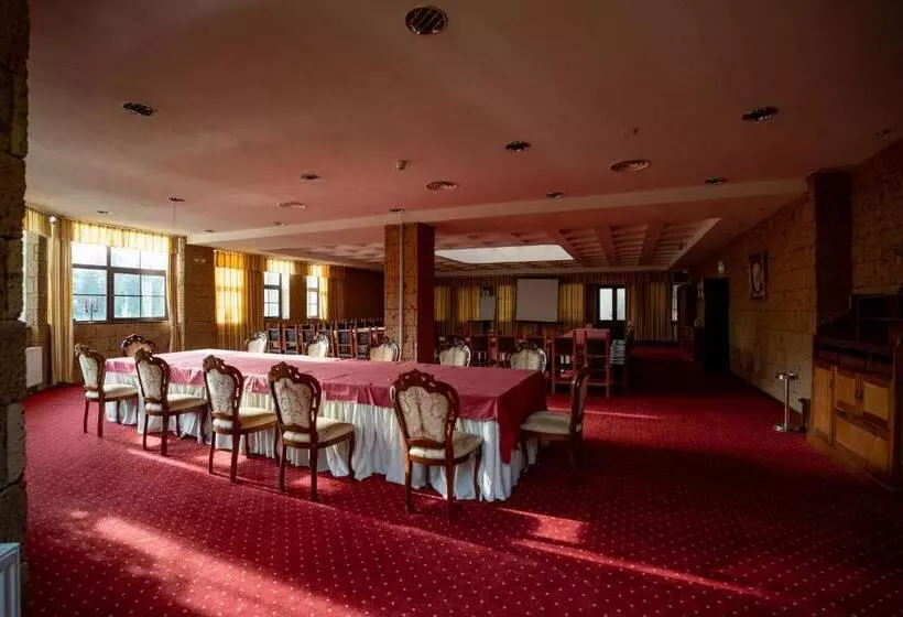 ホテル House Of Dracula