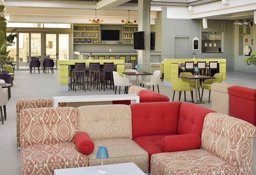 Mövenpick Hotel Amman