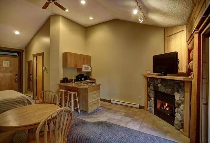 호텔 Tighnamara Seaside Spa Resort